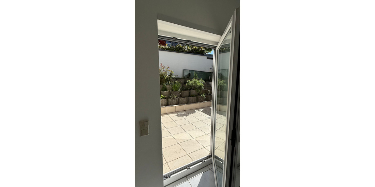 Etagenwohnung Bergisch Gladbach - 3 Zimmer, 70 m&sup2;, 780&euro; | Angebot:25723675