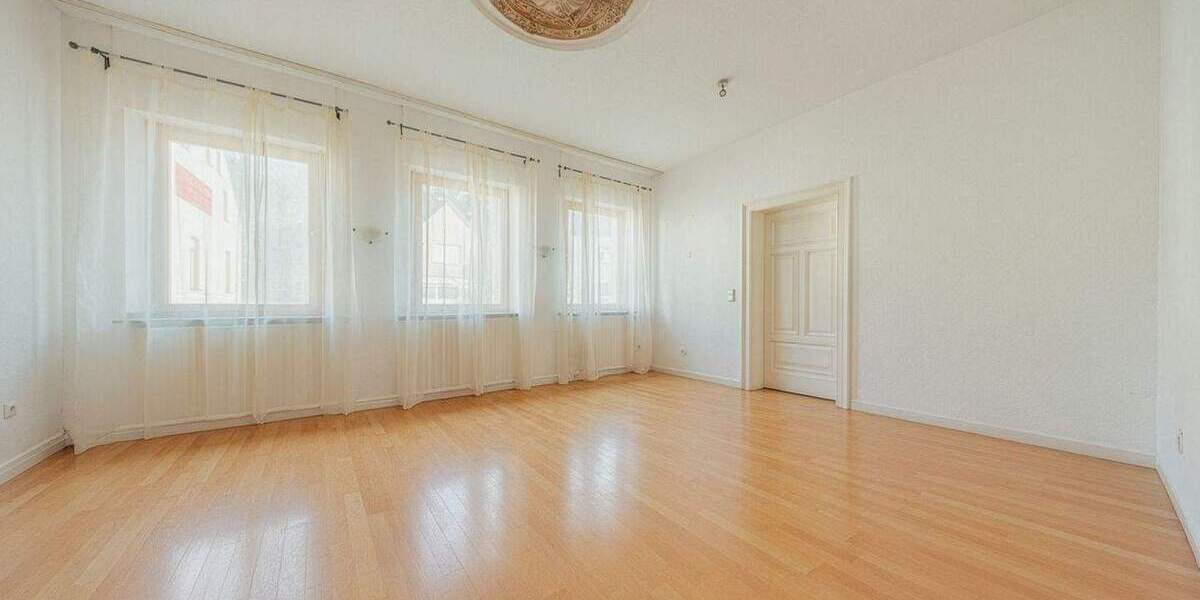 Reihenendhaus Bergisch Gladbach Gladbach - 9 Zimmer, 202 m&sup2;, 440.000&euro; | Angebot:25777889