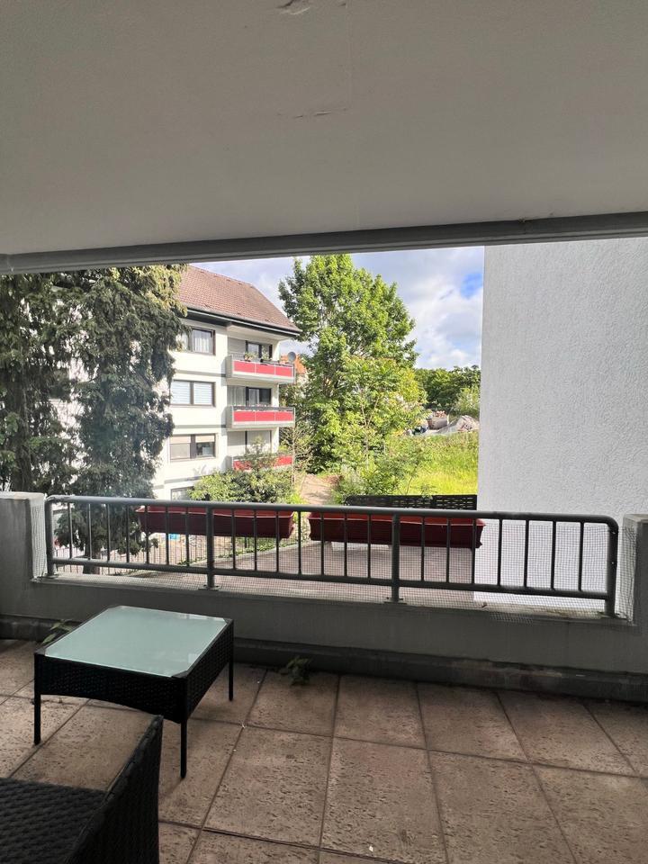 Attraktive 2-Zimmer-Wohnung in zentraler und ruhiger Lage mit TG