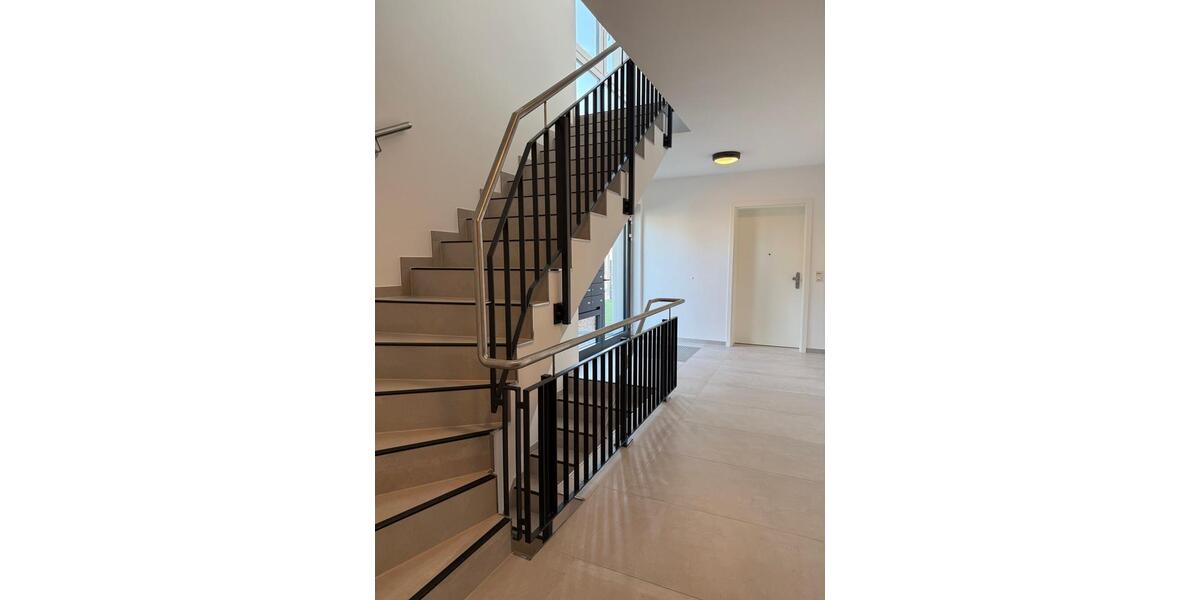 Erdgeschoßwohnung Sankt Augustin - 2 Zimmer, 62 m&sup2;, 930&euro; | Angebot:25903372