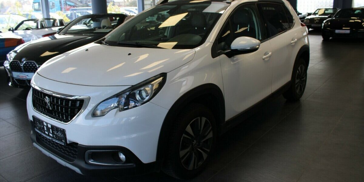 Peugeot 2008 PureTech 130 GPF Allure 38.193 km 12.980 &euro; Euskirchen 53881