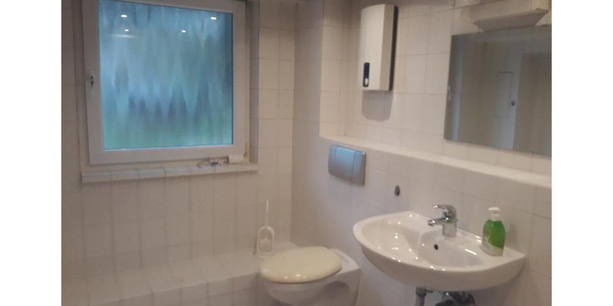 Etagenwohnung Overath - 1 Zimmer, 21 m&sup2;, 450&euro; | Angebot:24749877