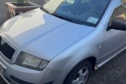 Skoda Fabia 242.000 km 650 &euro; Köln 50678