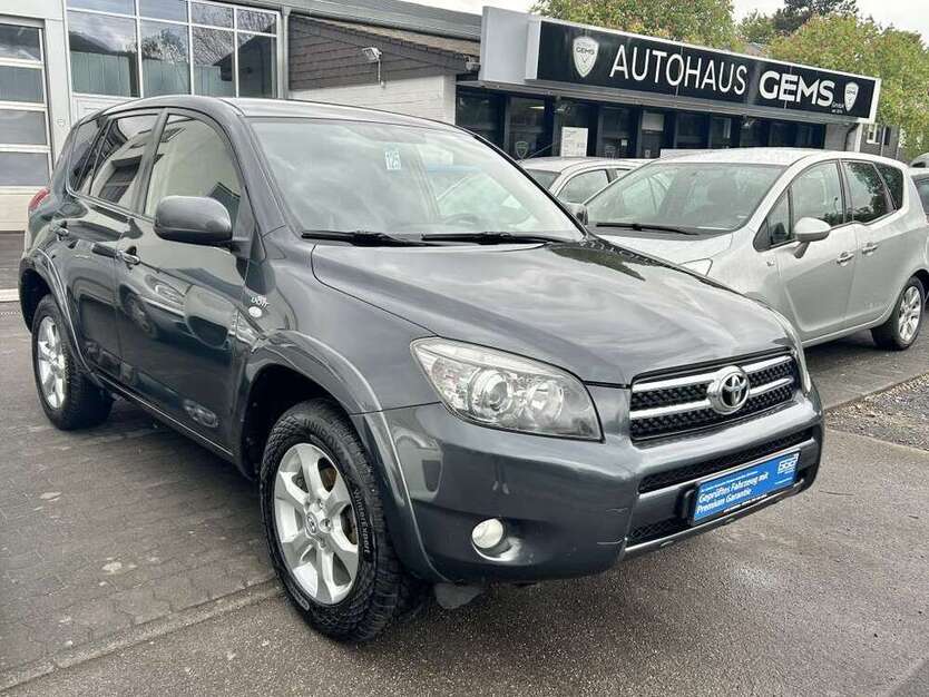 RAV 4