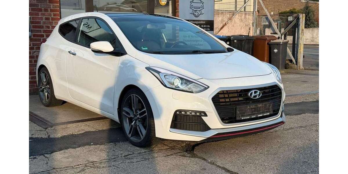 Hyundai i30 111.000 km 10.499 &euro; Euskirchen 53881