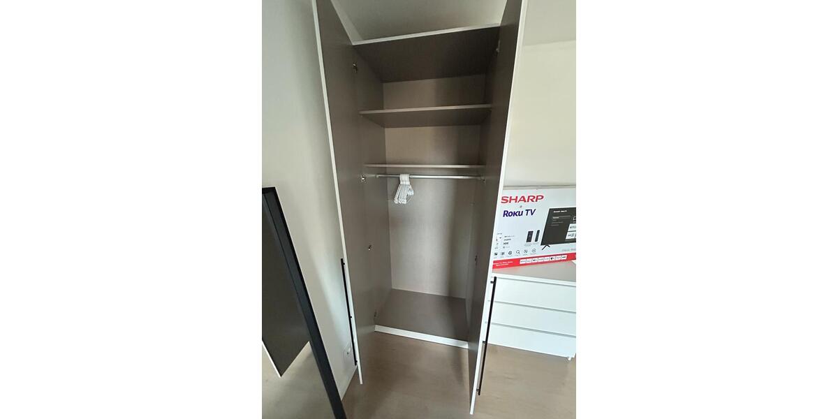 Dachgeschoßwohnung Bonn Gronau - 1 Zimmer, 13 m&sup2;, 580&euro; | Angebot:25312303