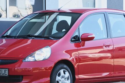 Honda Jazz 64.386 km 4.980 &euro; Bonn- Geislar 53225