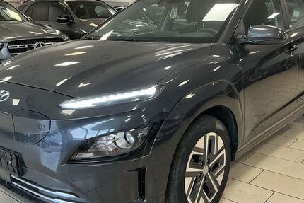 Hyundai KONA 49.998 km 15.500 € Bonn 53227