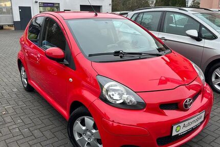 Toyota Aygo (X) 129.340 km 4.499 &euro; Troisdorf 53840