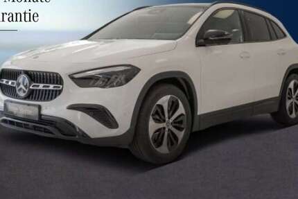 Mercedes-Benz GLA 180 9.342 km 39.880 &euro; Rheinbach 53359