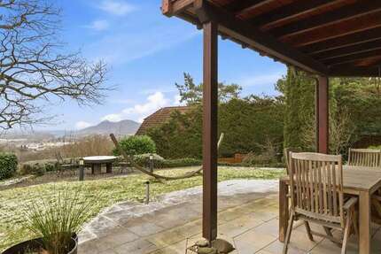 Haus Rheinbreitbach - 5 Zimmer, 220 m&sup2;, 2.500&euro; | Angebot:25153418