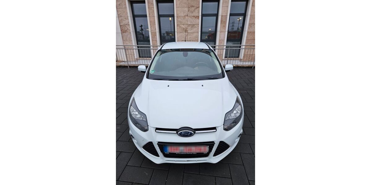Ford Focus 130.000 km 5.990 &euro; Erftstadt 50374