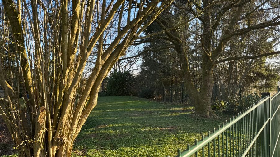 Provisionsfrei* Exklusives Baugrundstück in Toplage - uneinsehbar, familienfreundlich & mit 40km-Fernblick zimmer