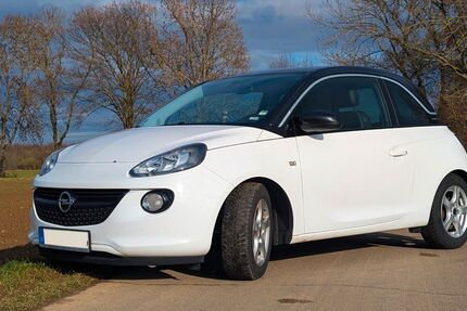 Opel Adam 215.682 km 2.699 &euro; Troisdorf 53844