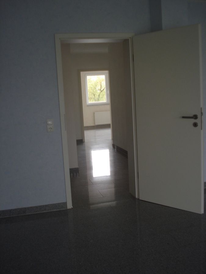 Bornheim - Brenig schöne 3-Zimmerwohnung mit Balkon ab 01.10.2025 oder nach Vereinbarung