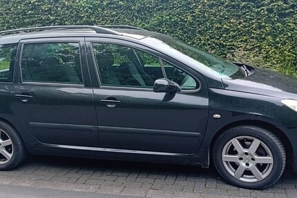 Peugeot 307 204.000 km 1.600 &euro; Bonn 53111