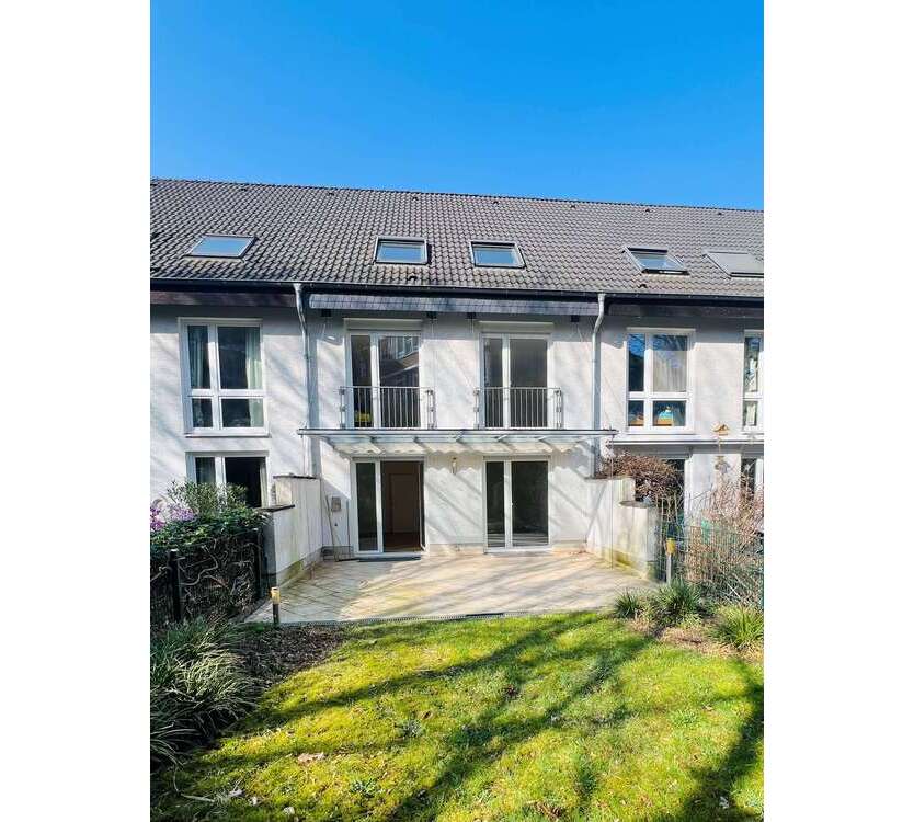 Haus zum Kaufen in Köln 850.000 € 160 m²