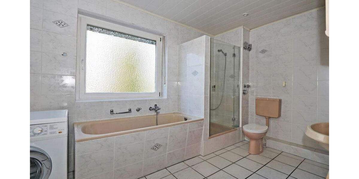 Etagenwohnung Königswinter Niederdollendorf - 3 Zimmer, 106 m&sup2;, 345.000&euro; | Angebot:25727041