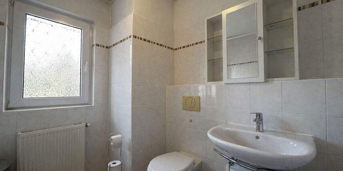 Mehrfamilienhaus, Wohnhaus Bad Honnef Rommersdorf - 6 Zimmer, 140 m&sup2;, 449.000&euro; | Angebot:24725392