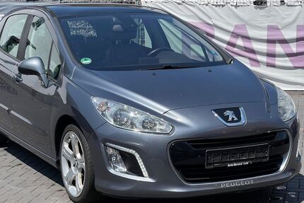 Peugeot 308 205.000 km 2.999 &euro; Bad Breisig 53498