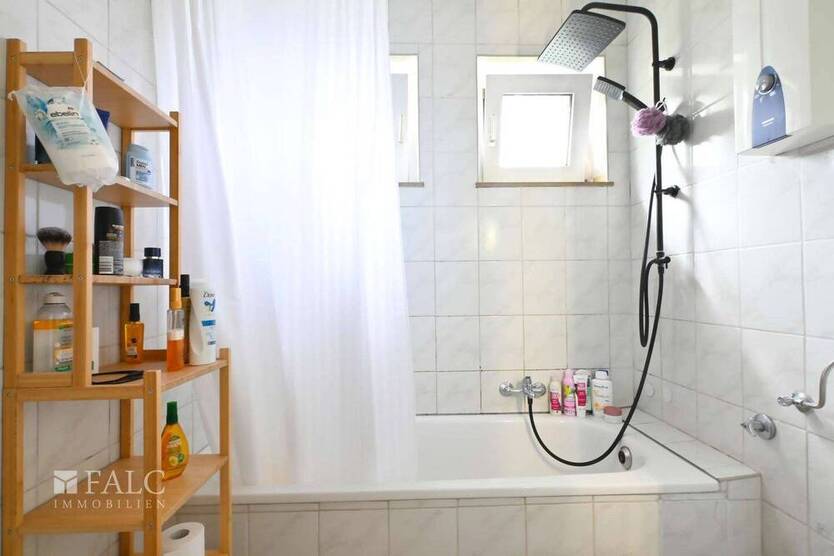 Provisionsfrei - Helle 3-Zimmer-Wohnung mit Balkon in Köln-Porz