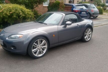 Mazda MX-5 260.000 km 4.200 € Weilerswist 53919