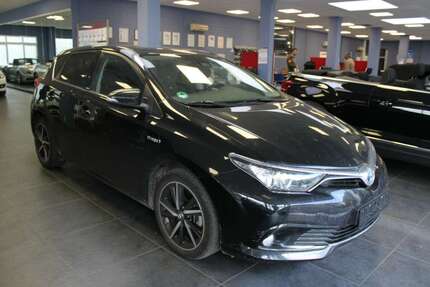 Toyota Auris 118.371 km 12.480 € Euskirchen-Flamersheim 53881