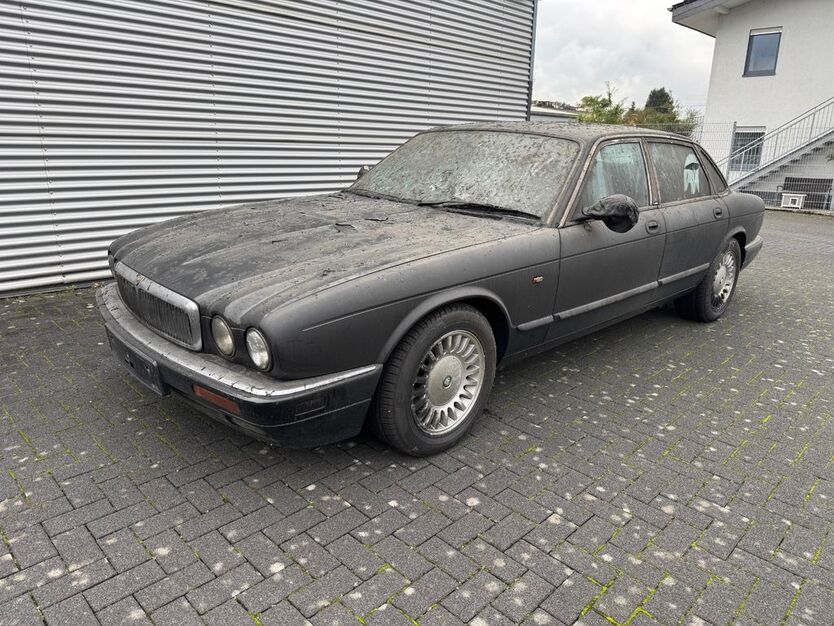 Jaguar X-Type 161.600 km 1.900 € Brühl 50321