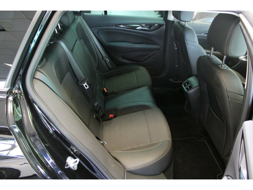 Opel Insignia Sports Tourer 1.5 D ITurbo Innovation 77.442 km 15.980 € Euskirchen 53881