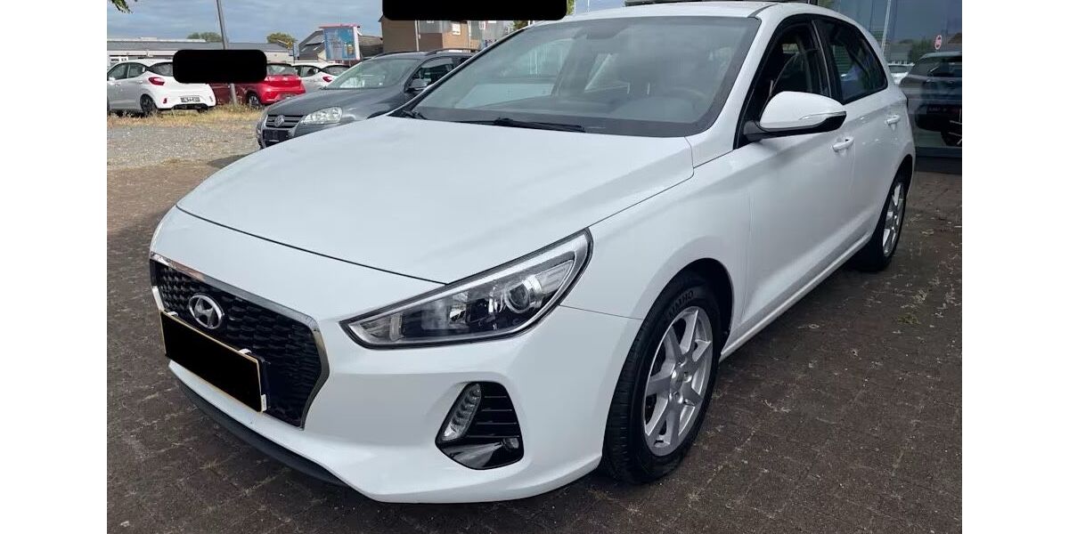 Hyundai i30 121.000 km 10.500 &euro; Meckenheim 53340