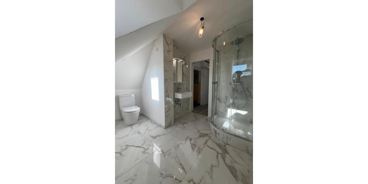 Dachgeschoßwohnung Köln Rodenkirchen - 2 Zimmer, 43 m&sup2;, 1.050&euro; | Angebot:24755765