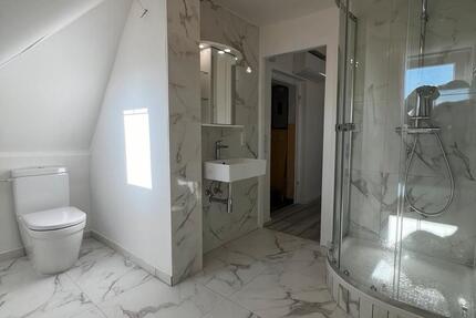 Wohnung Köln Rodenkirchen - 2 Zimmer, 43 m&sup2;, 1.050&euro; | Angebot:24755765