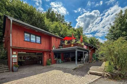 Kreativfläche, Motorenraum und Vermietung ein Zuhause für Oldtimerleidenschaft zimmer