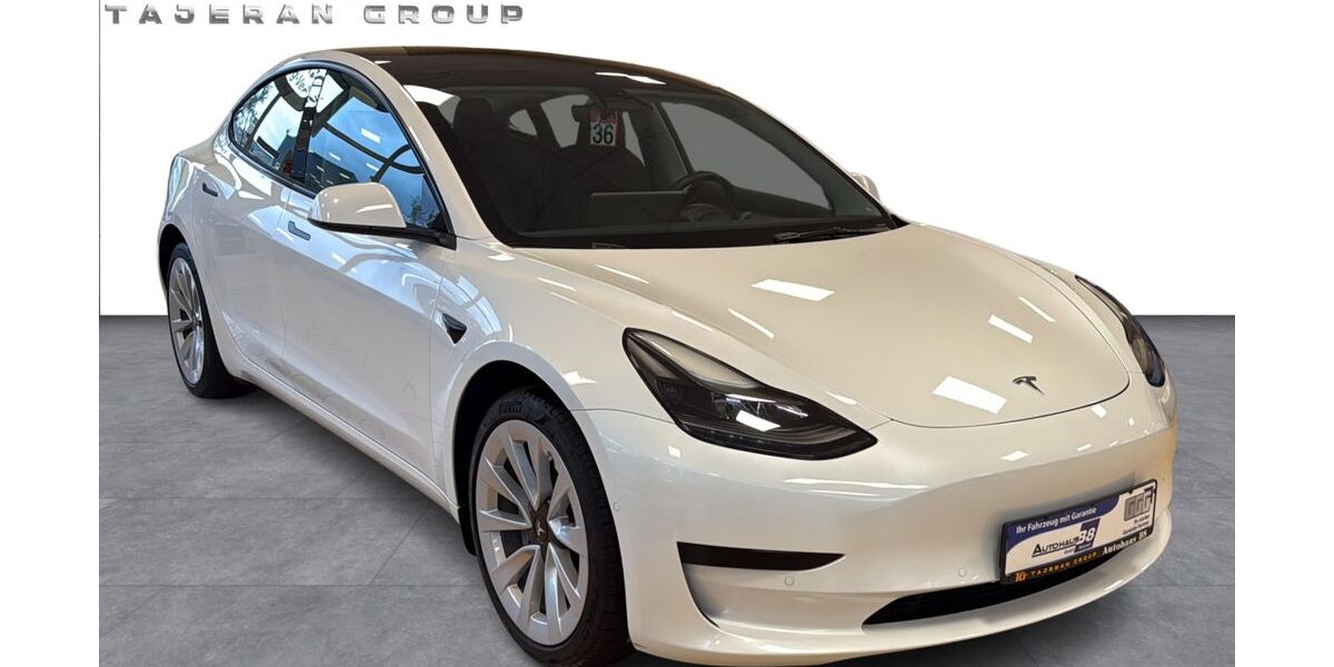 Tesla Model 3 57.835 km 28.950 &euro; Hennef 53773