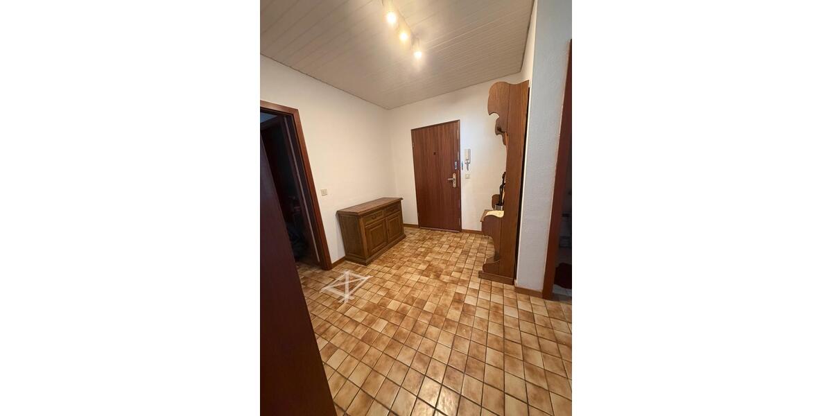 Etagenwohnung Köln Porz - 5 Zimmer, 143 m&sup2;, 2.100&euro; | Angebot:25349054