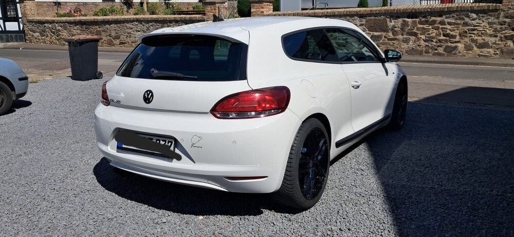 VW Scirocco 133.600 km 7.100 € Euskirchen 53879