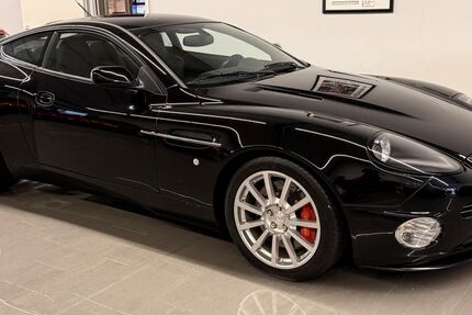 Aston Martin Vanquish 5.300 km 178.000 &euro; Köln 51149
