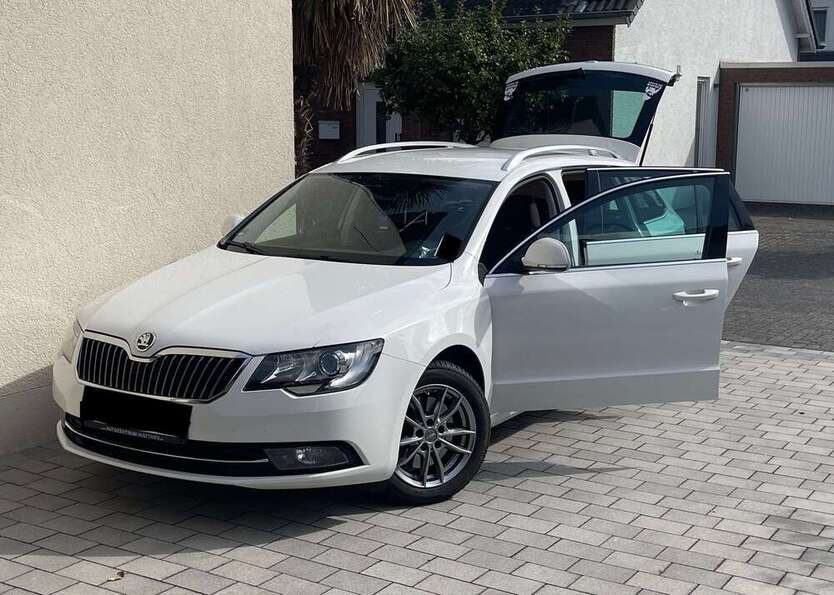 Skoda Superb 195.000 km 8.300 € Wesseling 50389