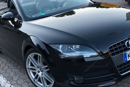 Audi TT 75.000 km 13.990 &euro; Köln 50737