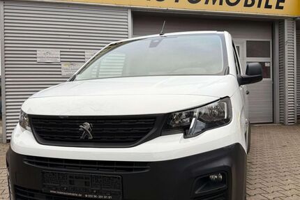 Peugeot Partner 180.646 km 7.950 € Frechen 50226