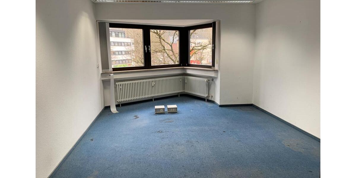 Eitorf-Zentrum: Büro- & Praxisflächen im Zentrum. zimmer