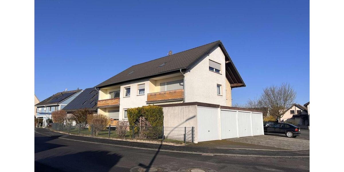 Dachgeschoßwohnung Sinzig - 2 Zimmer, 65 m&sup2;, 390&euro; | Angebot:25872835