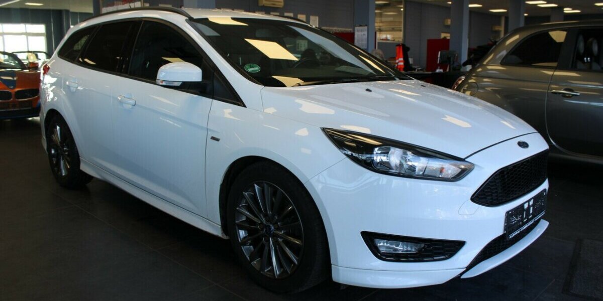 Ford Focus 2.0 TDCi DPF ST-Line 116.714 km 11.980 &euro; Euskirchen 53881