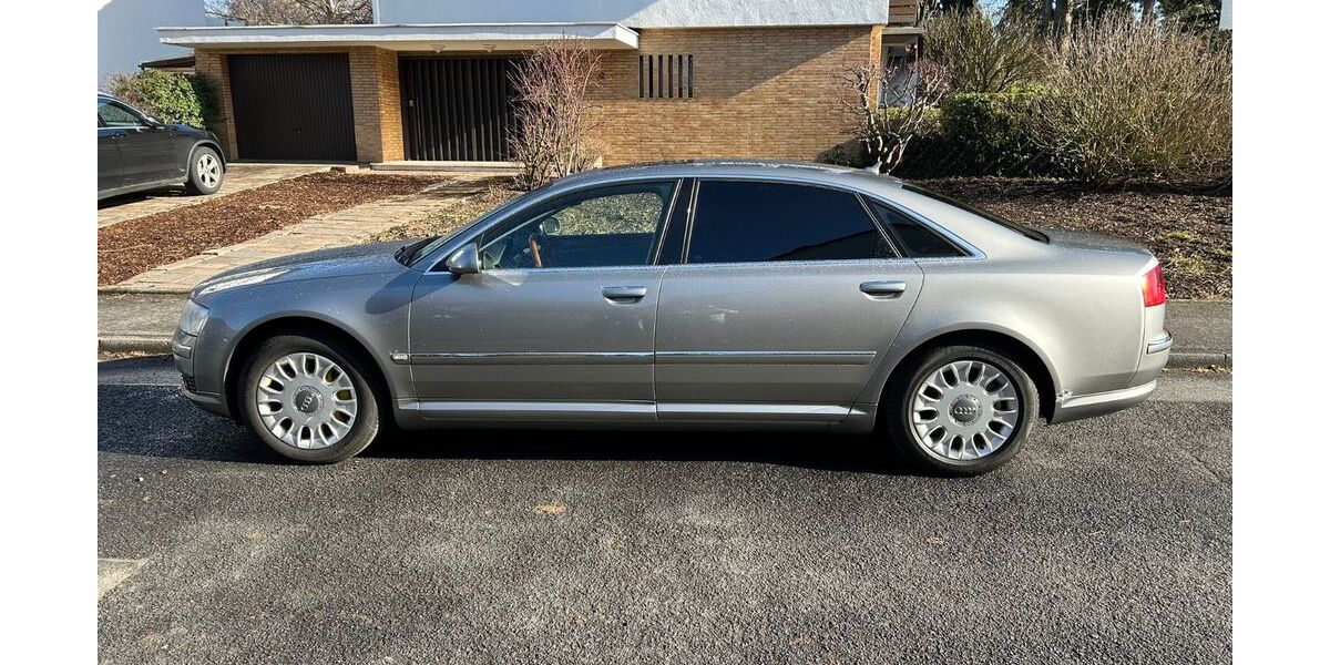 Audi A8 295.000 km 8.990 &euro; Brühl 50321