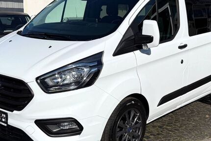 Ford Tourneo Custom 182.000 km 20.500 &euro; Köln 51065