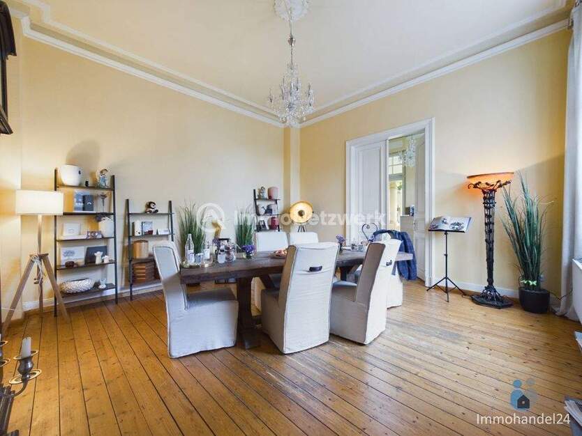 leerstehend***wunderschöne Altbaueinheit mit Terrasse in begehrter Südstadtlage von Bonn***mietfrei 2 zimmer