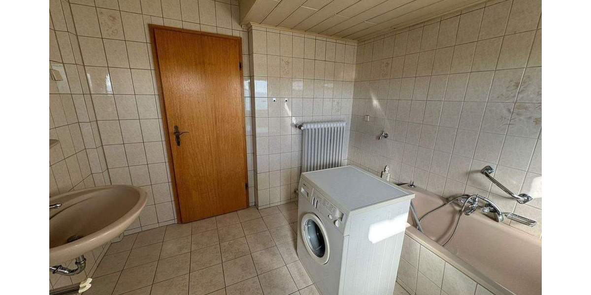 Mehrfamilienhaus, Wohnhaus Königswinter Eudenbach - 6 Zimmer, 145 m&sup2;, 375.000&euro; | Angebot:26893062