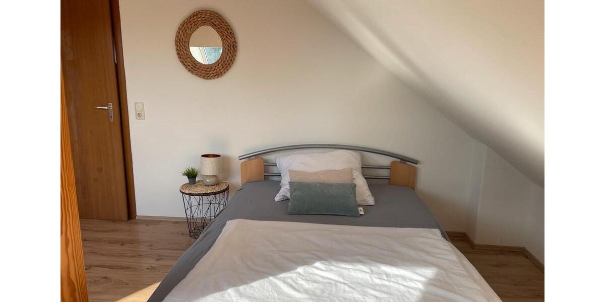 Etagenwohnung Bonn Lannesdorf - 1 Zimmer, 30 m&sup2;, 600&euro; | Angebot:25782598