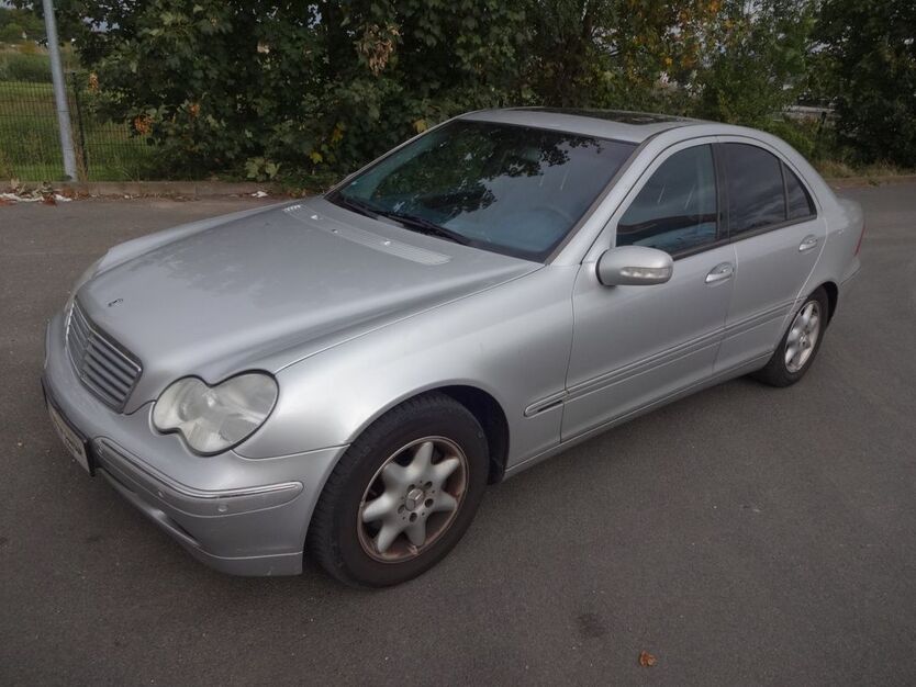 Mercedes-Benz C 180 259.000 km 1.899 € Zülpich 53909