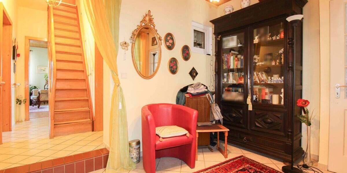 Doppelhaushälfte Bonn Mehlem - 2 Zimmer, 86 m&sup2;, 228.000&euro; | Angebot:26189493